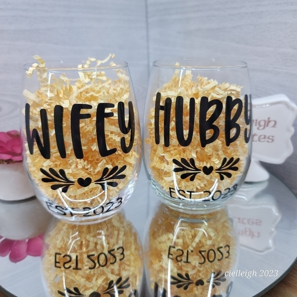 Hubby and Wifey stemless wine glass set